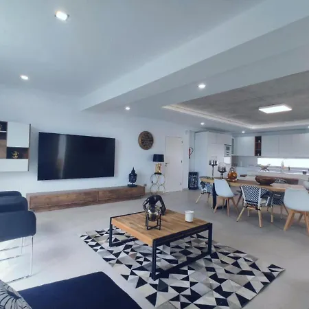 Luxueuse Miami فيلة أذيخي